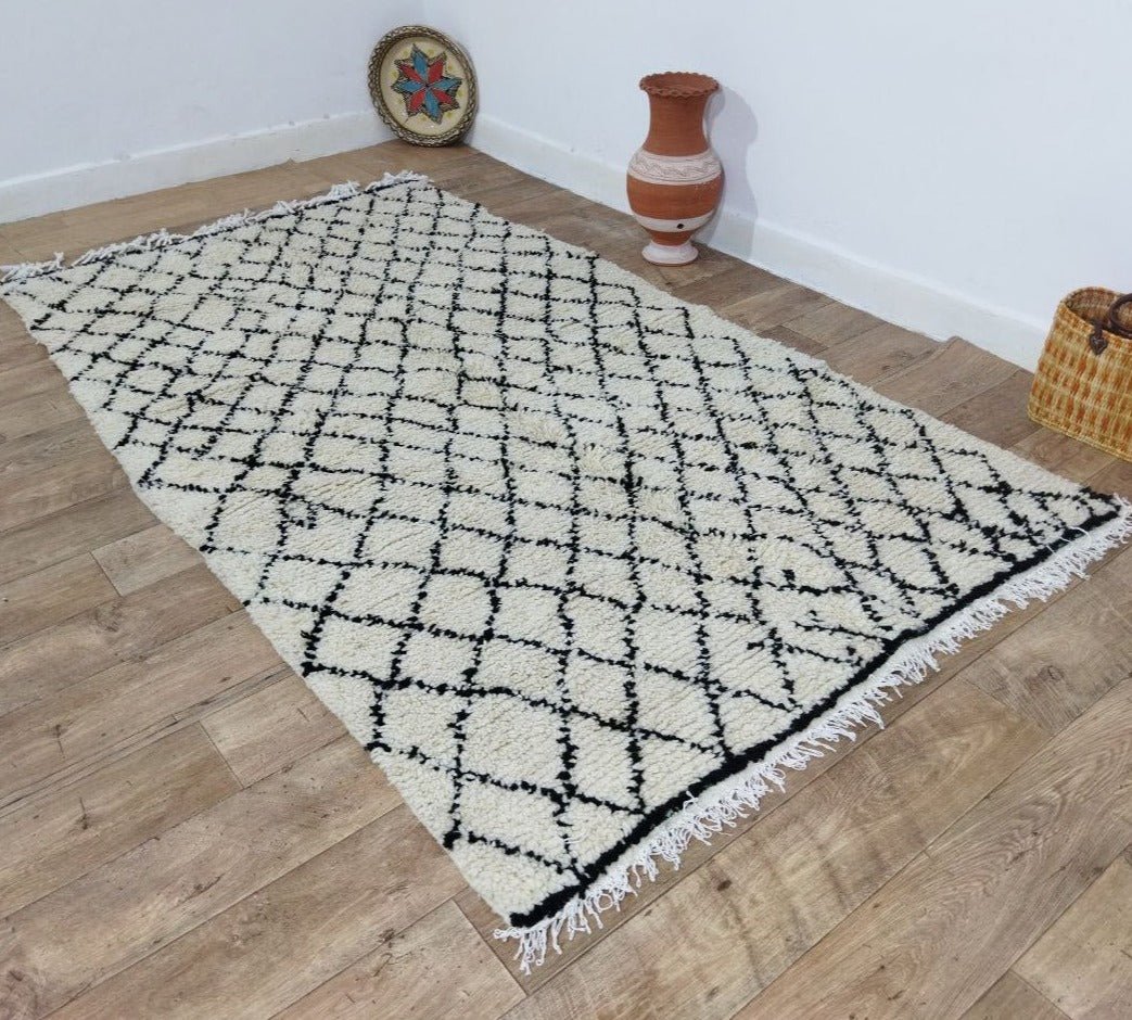 Moroccan rug Beni Ouarain rug 4x8 ft Handmade rug Berber rug