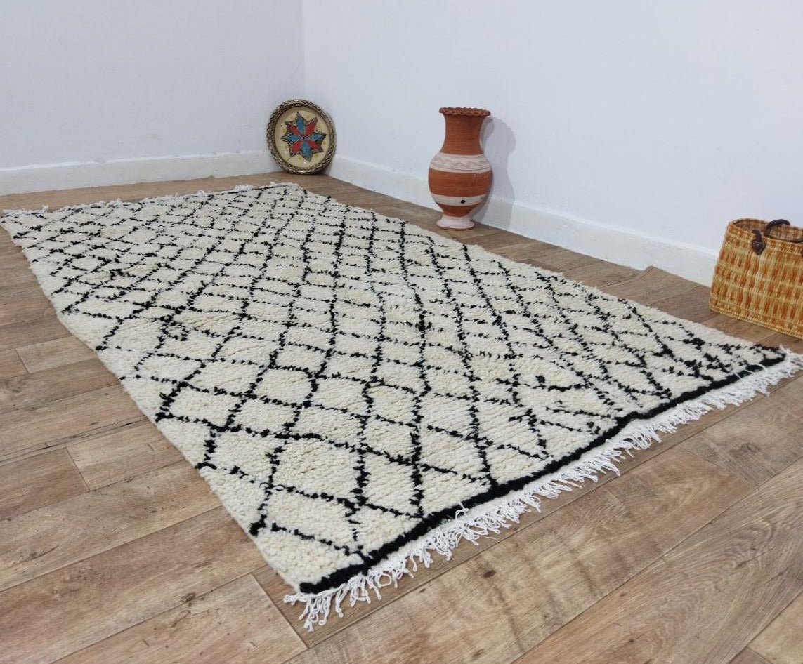 Moroccan rug Beni Ouarain rug 4x8 ft Handmade rug Berber rug