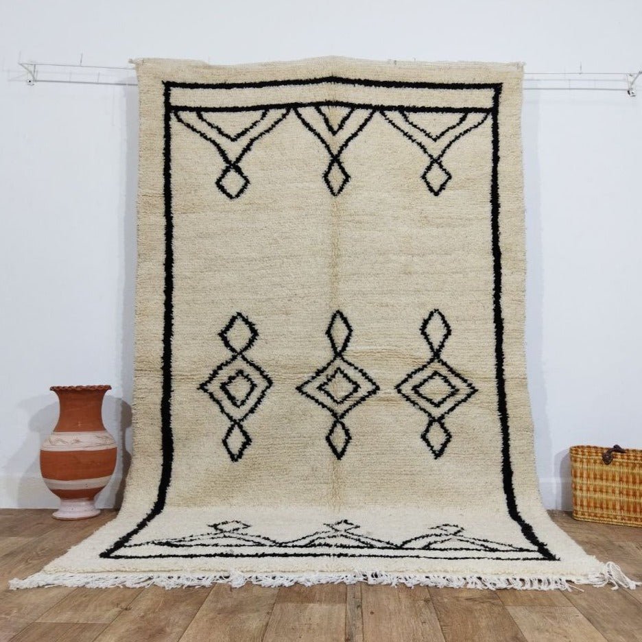 Moroccan rug Beni Ouarain rug 5x8 ft Handmade rug Berber rug